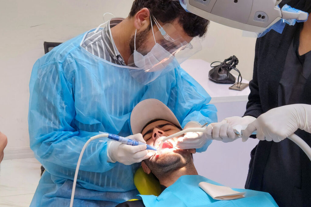 Discover the Best Dentist in Lahore: Dr. Aamir Rafiq at Dental Surgeons Clinic